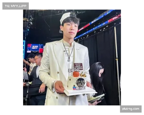 杨瀚森接受采访分享被选中喜悦时刻 坦言不会热泪盈眶